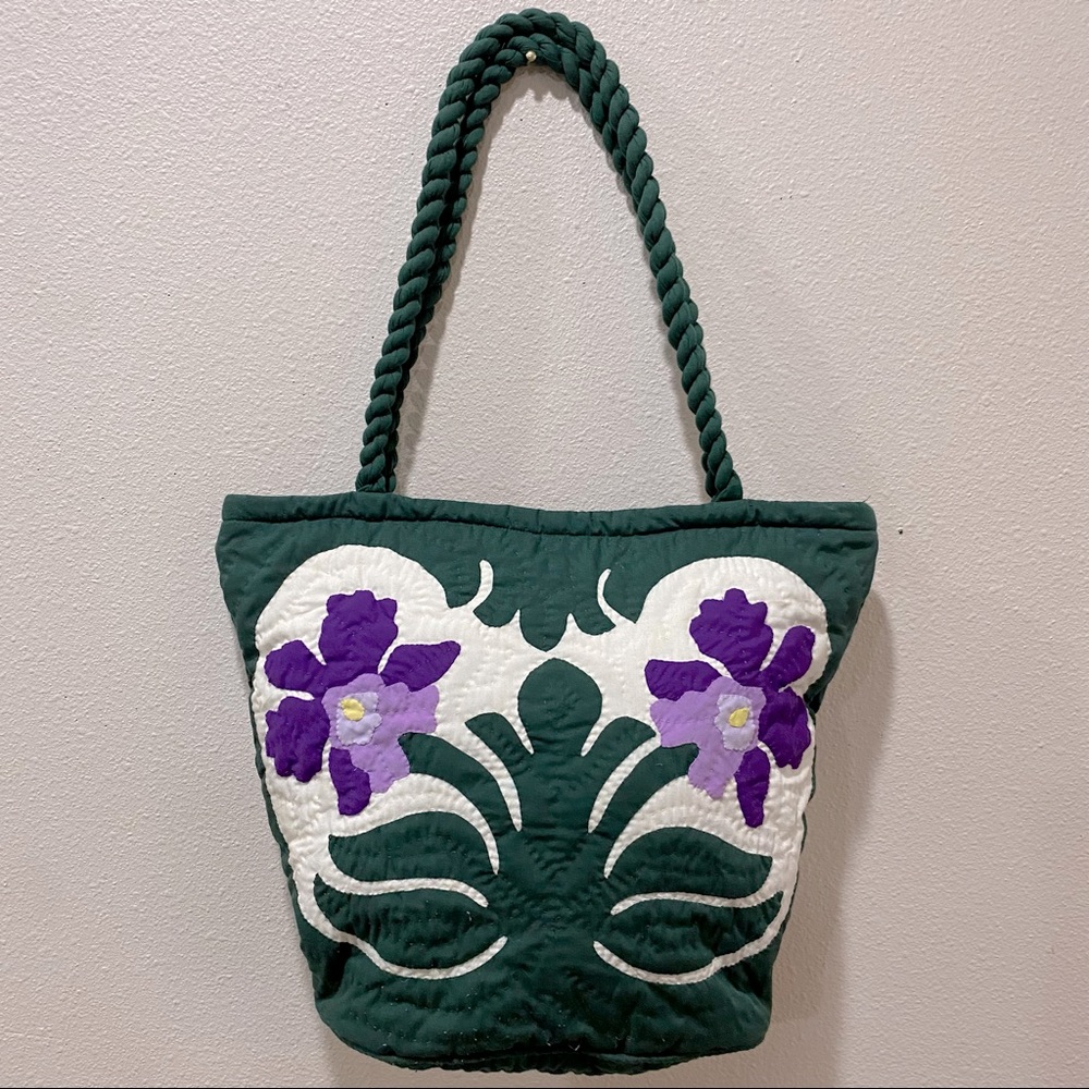 Quilted iris purse